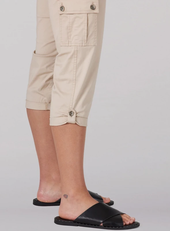 LEE WOMEN'S FLEX TO GO RELAXED FIT CARGO CAPRI IN OXFORD TAN 8 LEE WOMEN'S FLEX TO GO RELAXED FIT CARGO CAPRI IN OXFORD TAN - Image 6