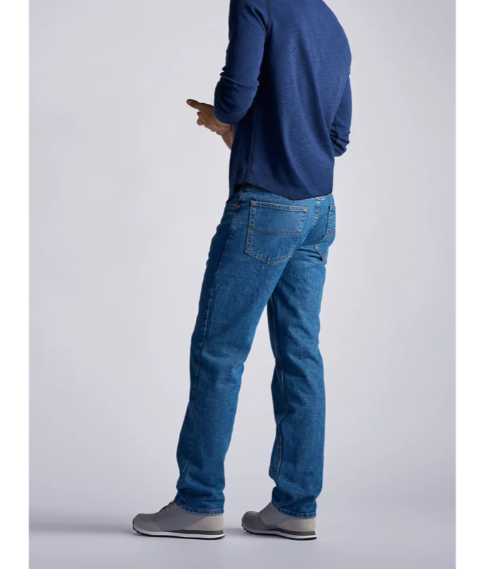 LEE MEN'S REGULAR FIT STRAIGHT LEG JEANS IN PEPPER STONEWASH 5 LEE MEN'S REGULAR FIT STRAIGHT LEG JEANS IN PEPPER STONEWASH - Image 3