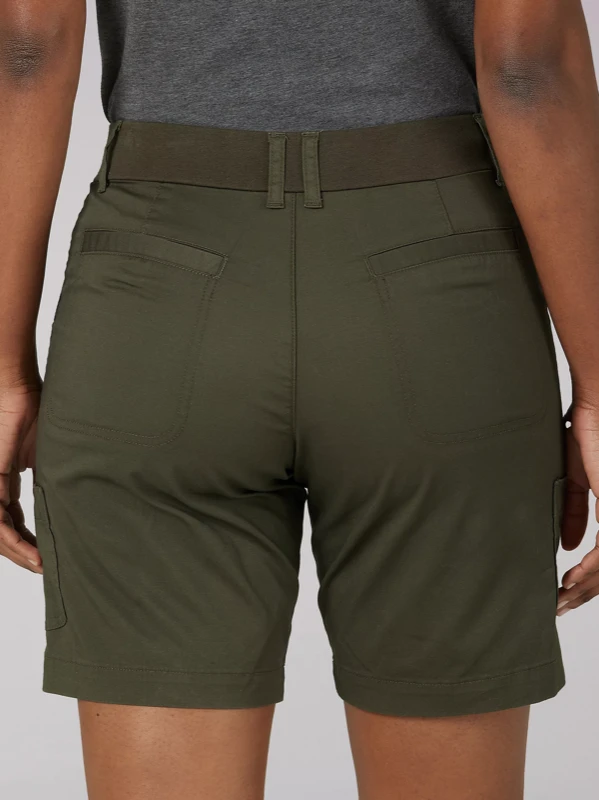 LEE WOMEN'S FLEX TO GO RELAXED FIT CARGO BERMUDA IN FRONTIER OLIVE 7 LEE WOMEN'S FLEX TO GO RELAXED FIT CARGO BERMUDA IN FRONTIER OLIVE - Image 5