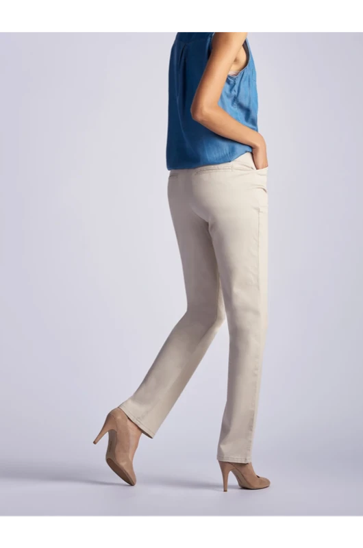 LEE WOMEN'S RELAXED FIT STRAIGHT LEG PANT (ALL DAY PANT) IN PARCHMENT 4 LEE WOMEN'S RELAXED FIT STRAIGHT LEG PANT (ALL DAY PANT) IN PARCHMENT - Image 2