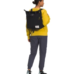 THE NORTH FACE Berkely Tote Pack 13 THE NORTH FACE Berkely Tote Pack -down jacket shop NF0A52VS 84Z modelback
