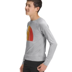 THE NORTH FACE Boys' Amphibious Long Sleeve Sun Tee -down jacket shop NF0A81XD DV9 model34